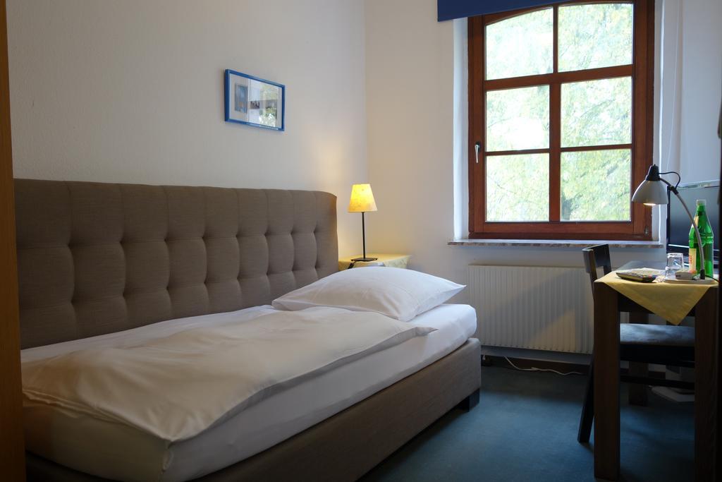 Pension Am Helenenwall Cologne Extérieur photo