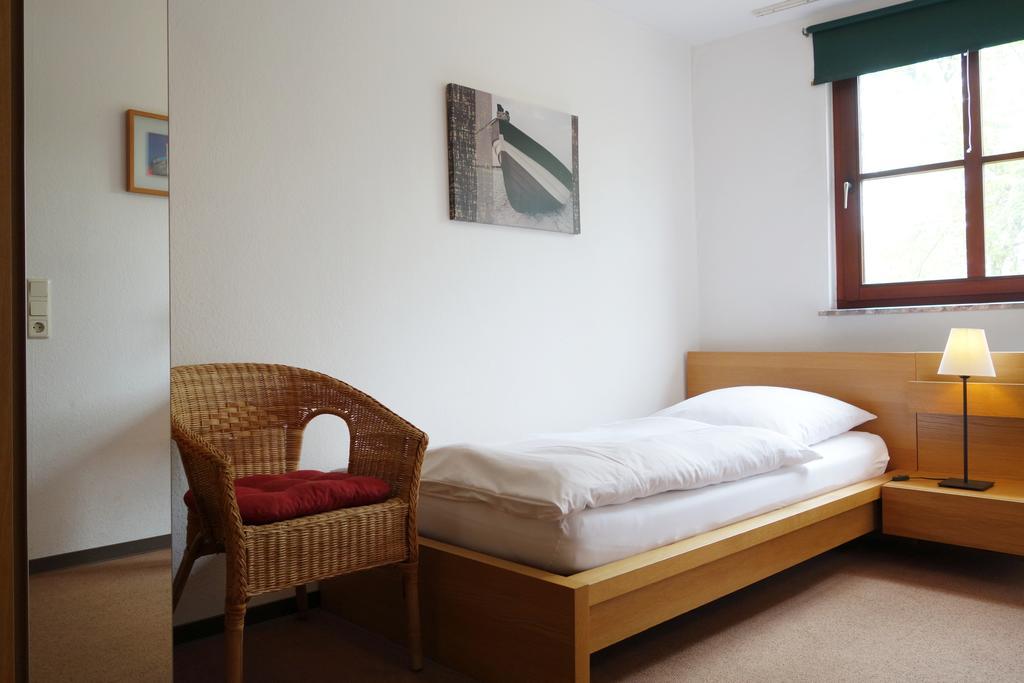Pension Am Helenenwall Cologne Chambre photo
